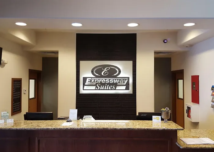 Hotel Expressway 3*